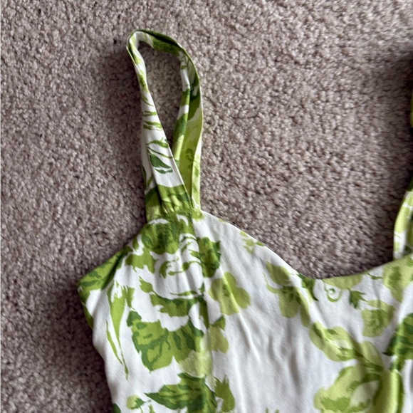 Reformation Hester Green Floral Top cami summer viscose rayon boho blouse size 0 - Picture 4 of 13